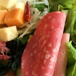 Grand Park Otaru - 朝食バイキング　サラダ、ハム二種、二種類のチーズのオイル漬け