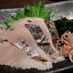 料理家 六 - サワラの造り