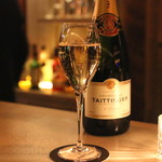 バー・バックヤード - Champagne Taittinger a Reims Brut Reserve　(2015/03)