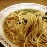 Makoto Ya Ion Mihara Ten - 麺はこんな感じ　中太屋や縮れ麺