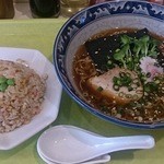 Itouya - 冷たいラーメンコンビ　680円