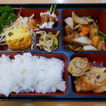 中華処 楊 - ホリデー弁当（1260円）