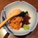 Kassai Shungyo Sankai Hon Ten - 塩水うに、500円です。