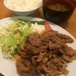 39183615 - 焼肉定食950円