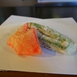 Japanese cuisine Tempura Aita - 紅生姜、オクラ