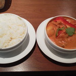 India Asian Ryori Dining & Bar Sapana - タイのレッドチキンカリー・セット950円（税込）