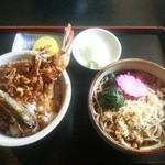 Itsu Saan - ミニ天丼とミニたぬき蕎麦のセット