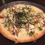 居酒屋YOU家 - 濃厚な、テリマヨチキンピザ。