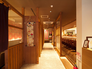 Kushiyaki Wine Bar Hanakura - 