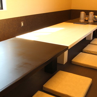 We also have a tatami room for up to 20 people! (Reservation required)