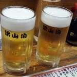 Ryozanpaku Hondori Ten - ビールで乾杯