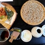 Gourmet Chubo Ikuta - 桜海老かきあげ天ざる¥1300