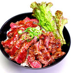 Red Rock Sannomiya Higashi Ten - ステーキ丼（大盛）