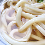 中西うどん - 太麺ですが喉越しも良く味もあります(*´д`*)うます