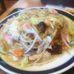 Ringer Hut Isahaya Kaizu Ten - 皿うどん
                      
                      パリパリ麺でおいしくいただきました (*´ڡ`●)
                      