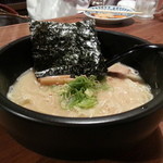 くしや もつや ぶっちぎり - 鶏白湯ラーメン