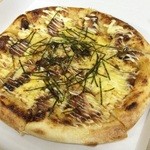 Pizza Carbo Tendo Higashi Ga Ten - てりやきチキンのピザ