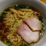 かじや製麺 - 料理写真:かじや製麺の麺を使用して作った支那そば。叉焼は稲村亭のもの