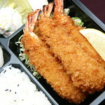 Inoue Ya - 大きなエビを　３本　食べ応えあります　１３００円