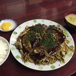 Modern Tei Miyuki Ten - モダン焼き定食（700円）