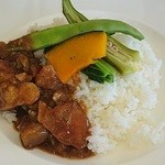 Lounge Chagua - アグーと地場野菜のスパイシーカレー（１２００円，税別）