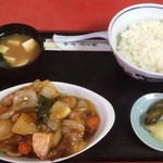 よしだや - 酢豚定食