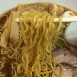 Ramen Kirara - 千葉ラーメン工場 多加水 中太縮れ麺