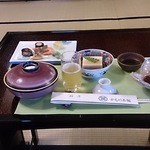 かも川本館料亭 - ウェルカムスタイル