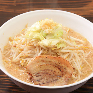 A must-see for those who value hearty ramen, bean sprouts, and soba noodles! !