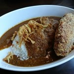 チーズ×発酵食 Chief - メンチカツカレー(860円) メンチカツカレー