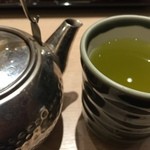 和幸 - お茶は急須で出てくる