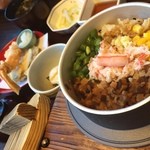 Kagono Ya Saginomiya Ten - かにと帆立の五目釜飯セット