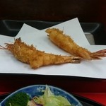 Tempura Wakasugi - お任せで色々揚げてもらう