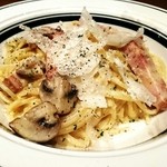 Cafe&Grill  SIZZLEGAZZLE Shibuya Hikarieten - ステーキベーコン カルボナーラ