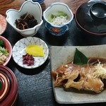 つばきの館 - 最初はこんな感じです。