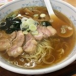 ぎょうざの満洲 - チャーシュー麺 648円