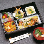 千代田吉野鮨 - 松花堂弁当 3,150円