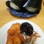 Aoki Ryokan Honkan - おにぎり弁当\570