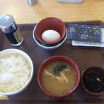 Sukiya Yongo Takizawa Ten - たまごかけご飯朝食