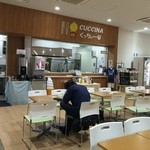 Cucina - 店内はセルフサービス