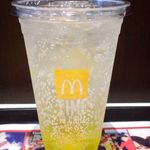 McDonald's Komagome Eki Minamiguchi Ten - マックフィズシチリアレモン