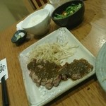 Teppan-ya Motomachi - サーロインステーキ1300円