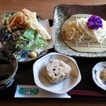 英芙蓉 - 天ぷらうどん