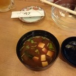 Sushi to Otsumami Hyakumanben Tsumugi - 赤だし、山椒効いてなかなか。