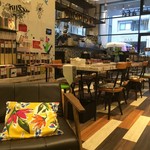 Tomoyasu Seisakusho Cafe Asakusabashi - 店内・1階