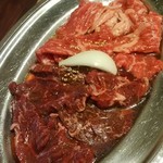 Yakiniku Goshiki En - サガリ＆カルビ。肉たちは裏切らない