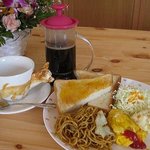 カフェ 森 - 料理写真:手作り日替わりモーニングがドリンクについてきます。