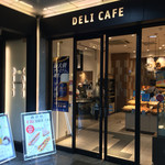 Deli Cafe Kitchen Osaka Midou - JR大阪駅1階御堂筋口入って右。イカリスーパーの手前