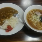 Kazan - 牛筋カレーセット690円