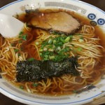 餃子飯店　嘉春 - ラーメン（メンマ抜き）